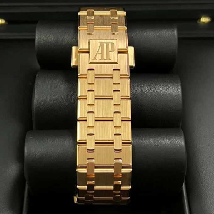 Audemars Piguet Royal Oak Selfwinding 37mm MultiColor Never worn - Box View