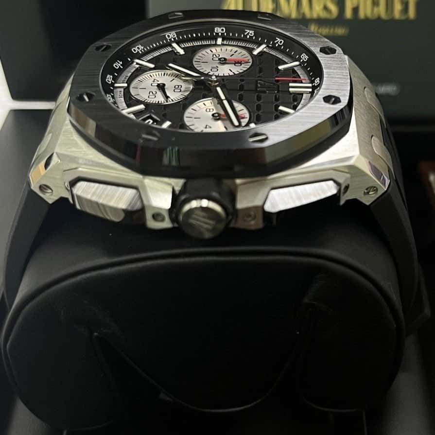 Audemars Piguet Royal Oak Offshore Selfwinding Chronograph 43mm MultiColor Never worn - Box View