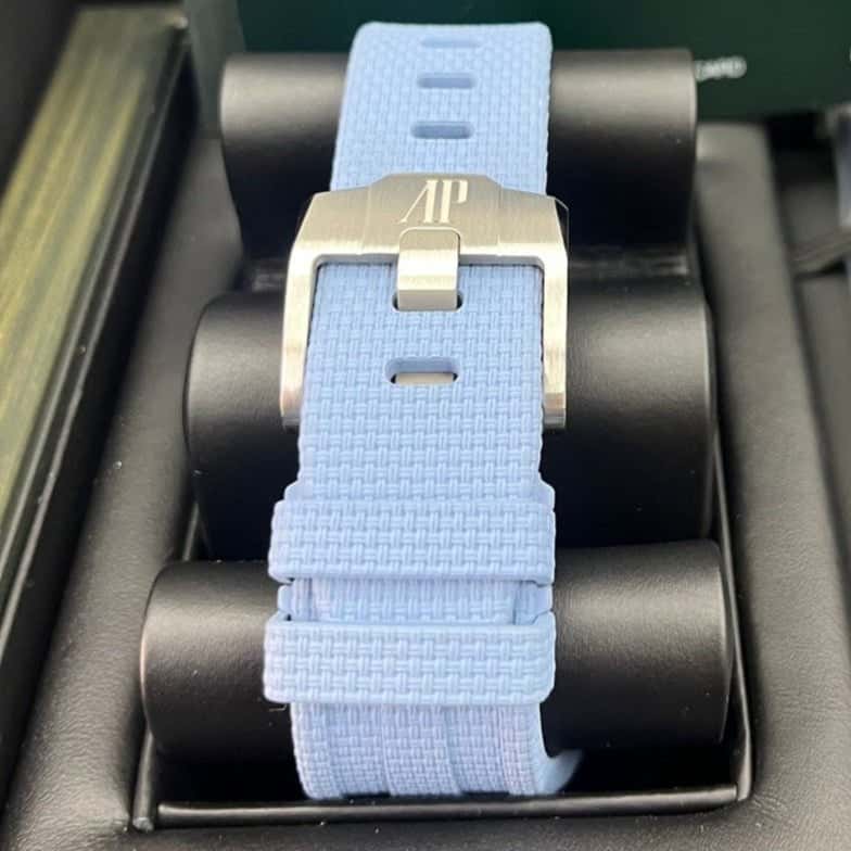 Audemars Piguet Royal Oak Offshore 42mm MultiColor Never worn - Box View