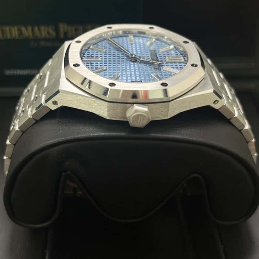 Audemars Piguet Royal Oak 41mm Blue Never worn - Back View