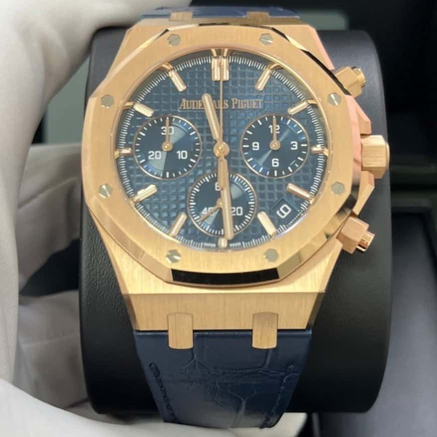 Audemars Piguet Royal Oak Chronograph 41mm Pink Never worn - Box View