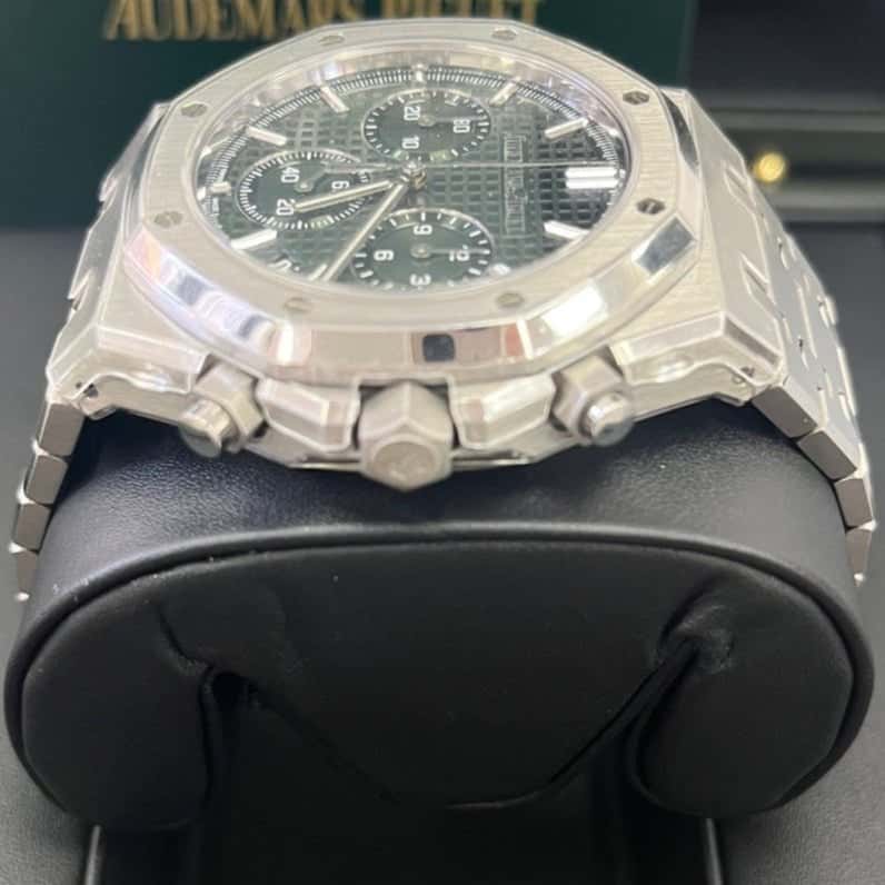 Audemars Piguet Royal Oak Chronograph 41mm MultiColor Never worn - Inside View