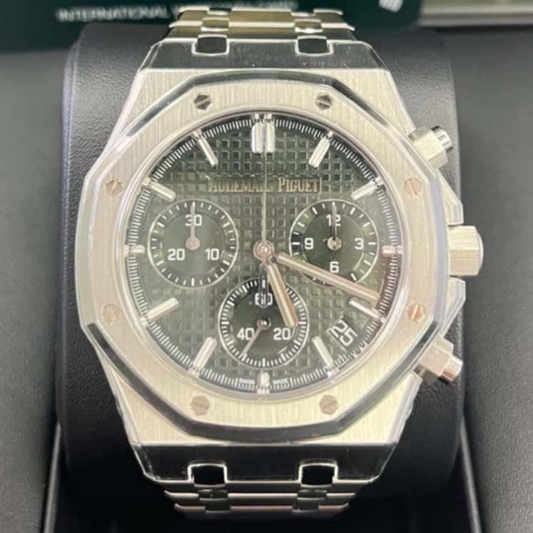 Audemars Piguet Royal Oak Chronograph 41mm MultiColor Never worn - Box View