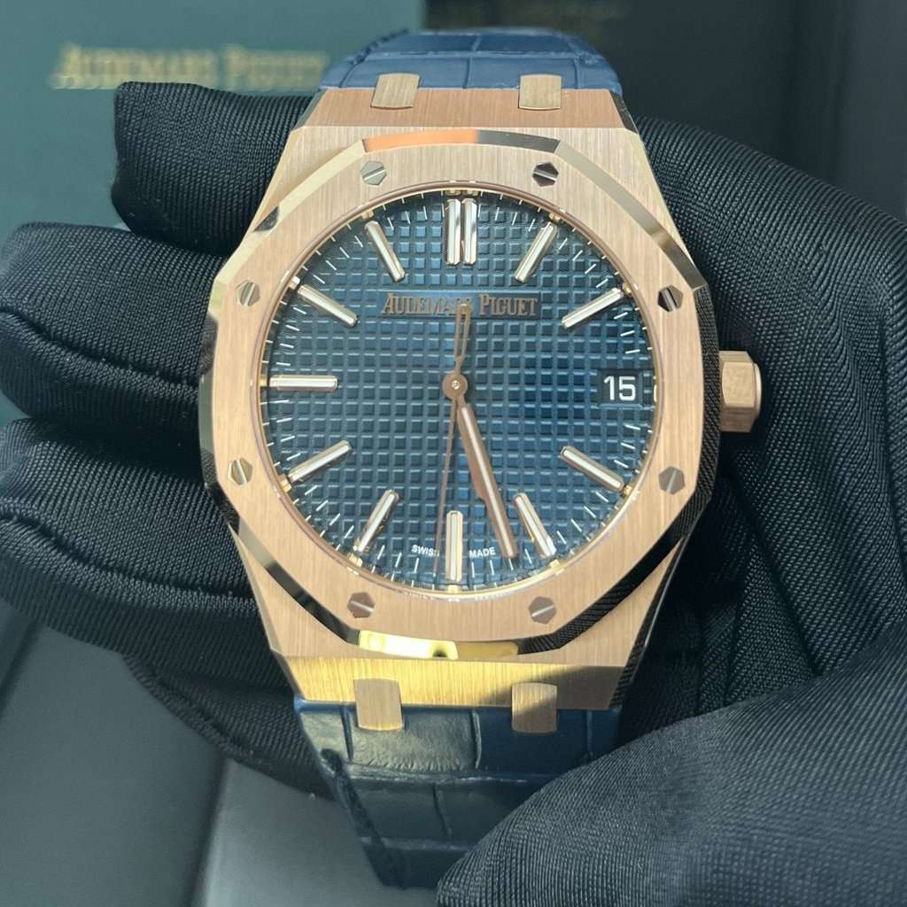 Audemars Piguet Royal Oak 41mm Pink Never worn - Box View