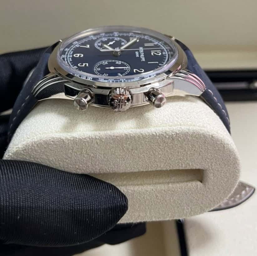 Patek Philippe Complications 41mm White Never worn - Back View