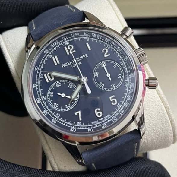 Patek Philippe Complications 41mm White Never worn - Model View