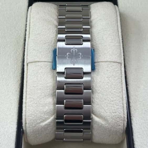 Patek Philippe Nautilus 35mm MultiColor Never worn - Inside View