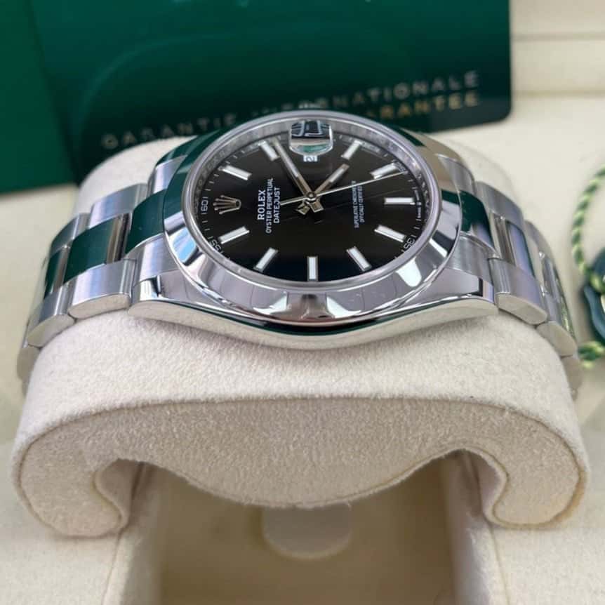 Rolex Datejust 41 Black Never worn - Back View