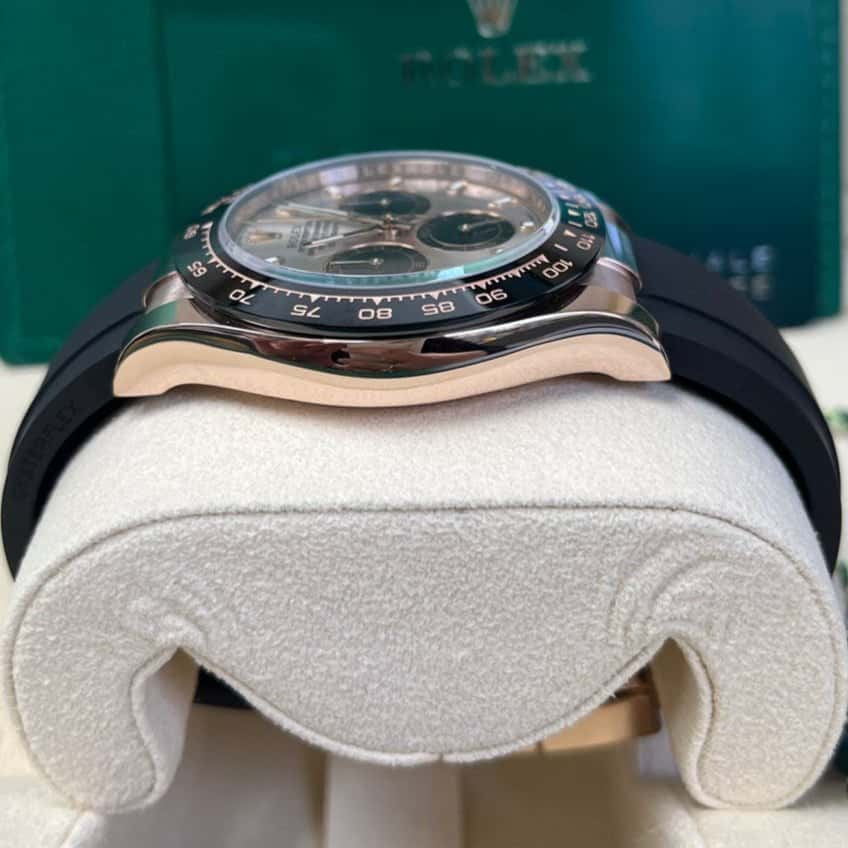 Rolex Cosmograph Daytona 40mm Pink Never worn - Inside View