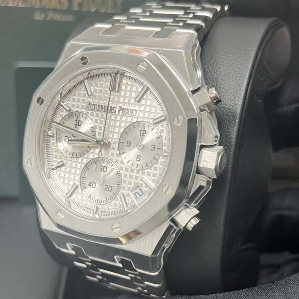 Audemars Piguet ROYAL OAK SELFWINDING CHRONOGRAPH 41mm White Never worn - Model View
