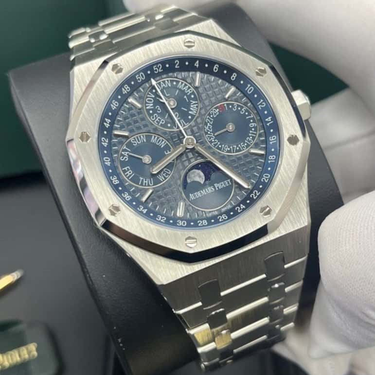 Audemars Piguet Royal Oak Perpetual Calendar 41mm MultiColor Never worn - Inside View