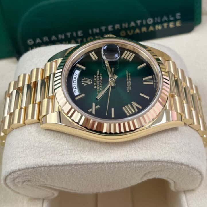 Rolex Day-Date 40 Green Never worn - Box View