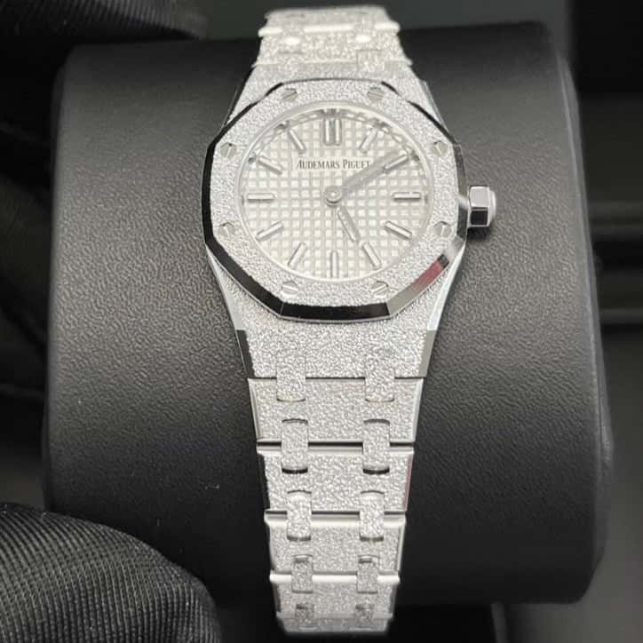 Audemars Piguet Royal Oak 41mm Gold Never worn - Back View