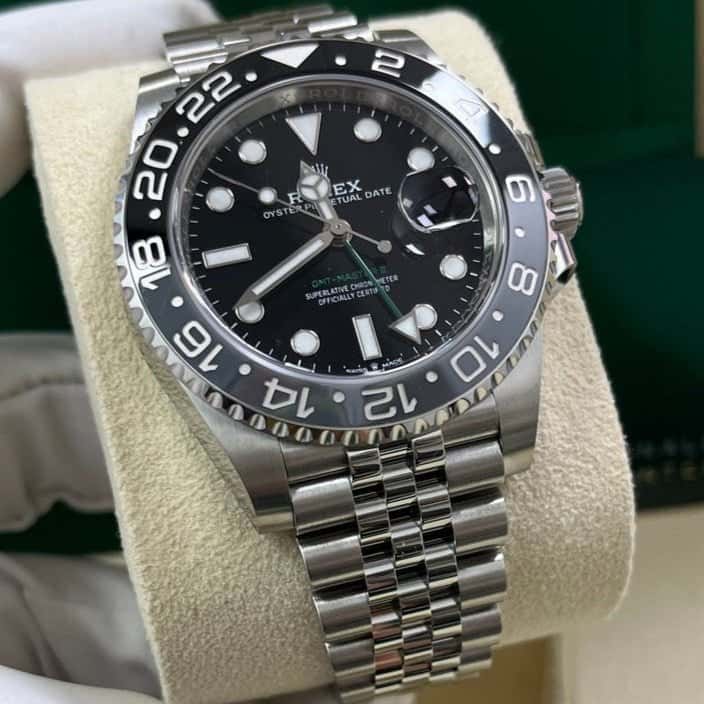 Rolex GMT-Master II 40mm Black Never worn - Inside View