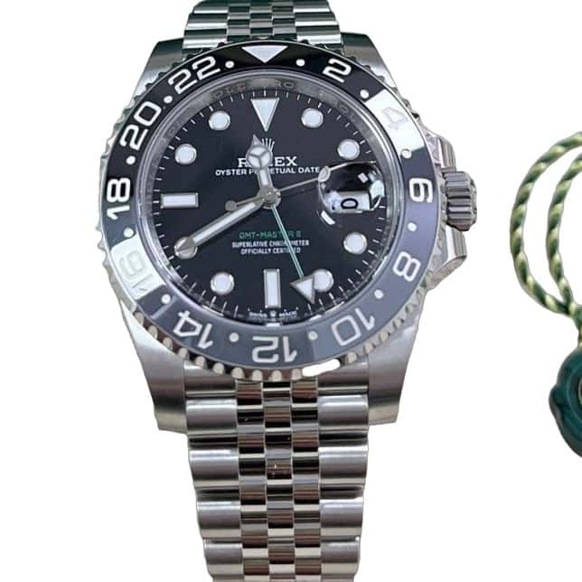 Rolex GMT-Master II 40mm Black Never worn - Front View