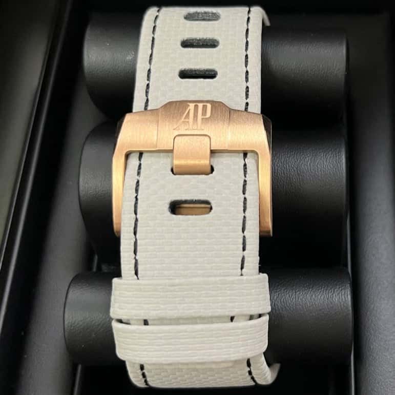 Audemars Piguet Royal Oak Offshore 43mm Pink Never worn - Inside View