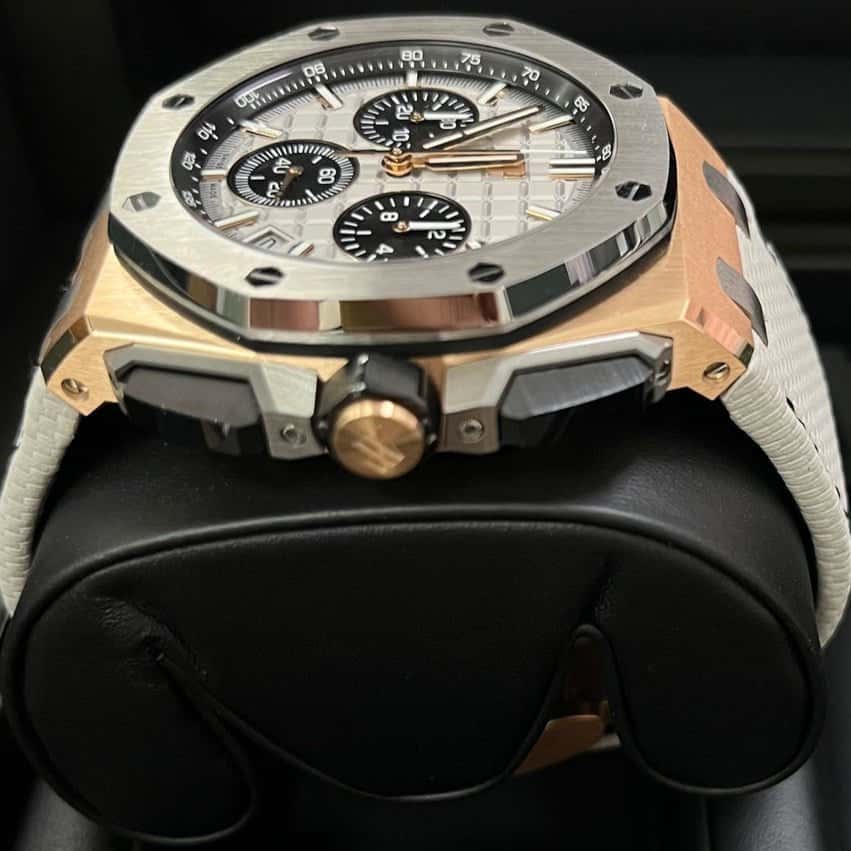 Audemars Piguet Royal Oak Offshore 43mm Pink Never worn - Model View