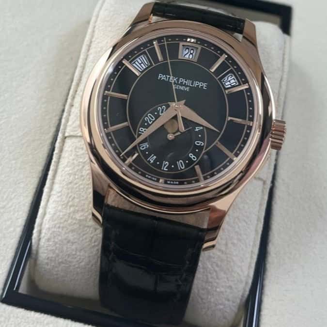 Patek Philippe Annual Calendar Green Dial Annual Calendar 5205R - COMPLICATIONS SELF-WINDING Rose Gold 40mm Pink Never worn - Model View