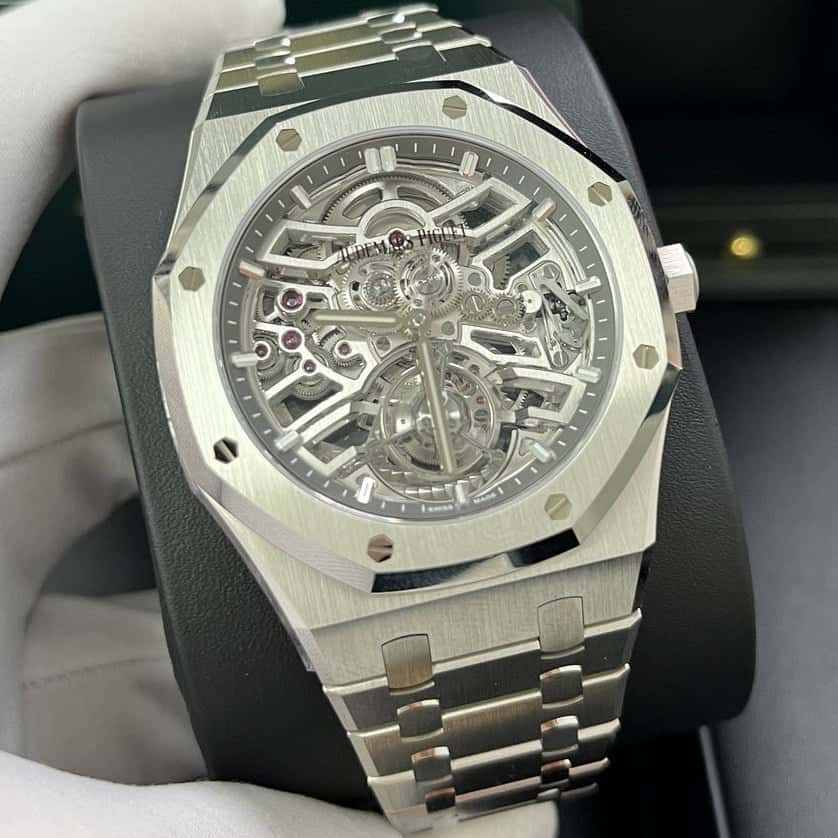 Audemars Piguet Royal Oak 41mm MultiColor Never worn - Model View
