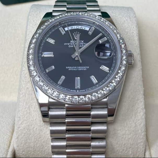 Rolex Day-Date 40 Silver Never worn - Back View