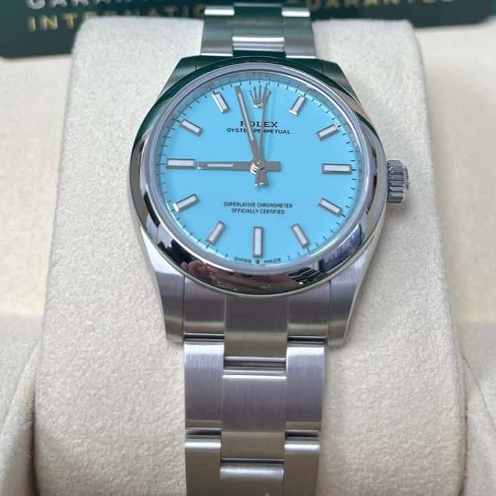 Rolex Oyster Perpetual 31mm Blue Never worn - Inside View