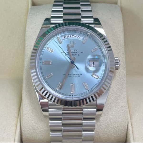 Rolex Day-Date 40 Blue Never worn - Back View