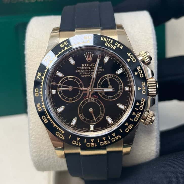 Rolex Daytona 40mm Black Never worn - Box View