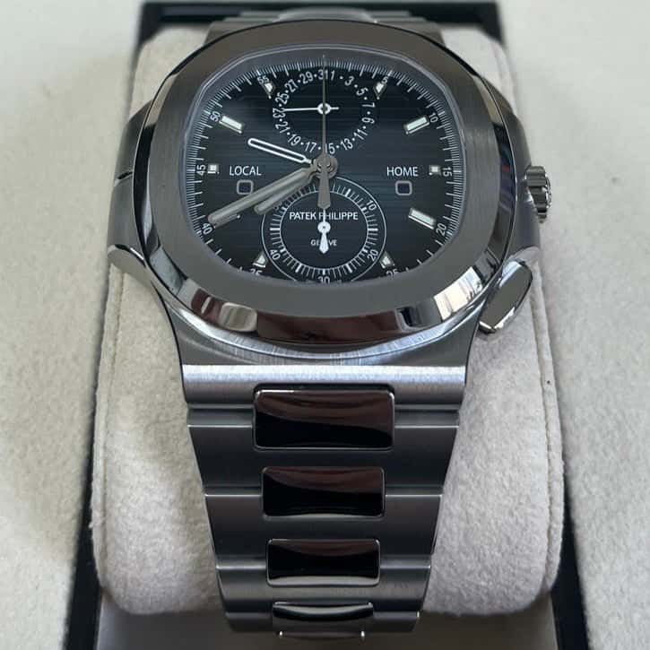 Patek Philippe Nautilus 40mm Blue Never worn - Back View