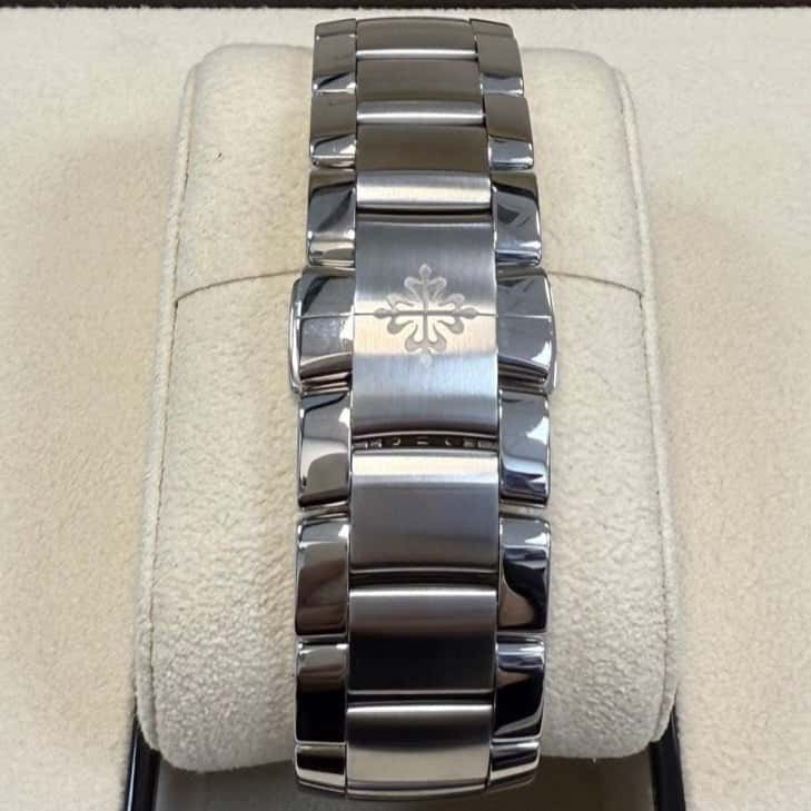 Patek Philippe Annual Calendar Complications Green Dial (Reference # 5905/1A-001) 42mm Green Never worn - Box View