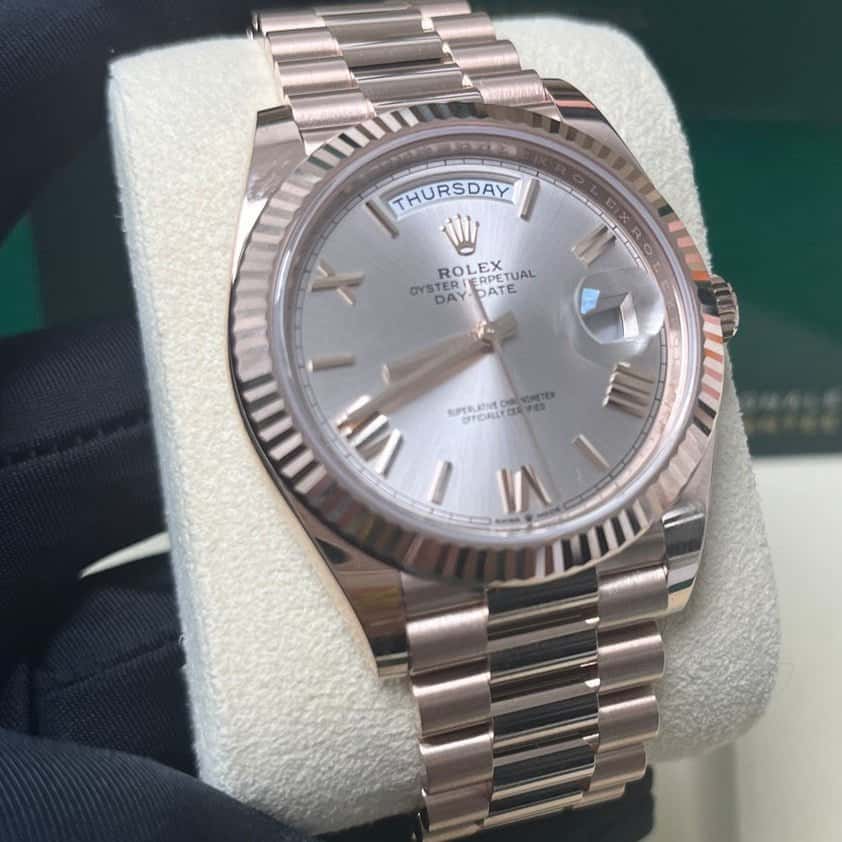 Rolex Day-Date 40 Pink Never worn - Box View
