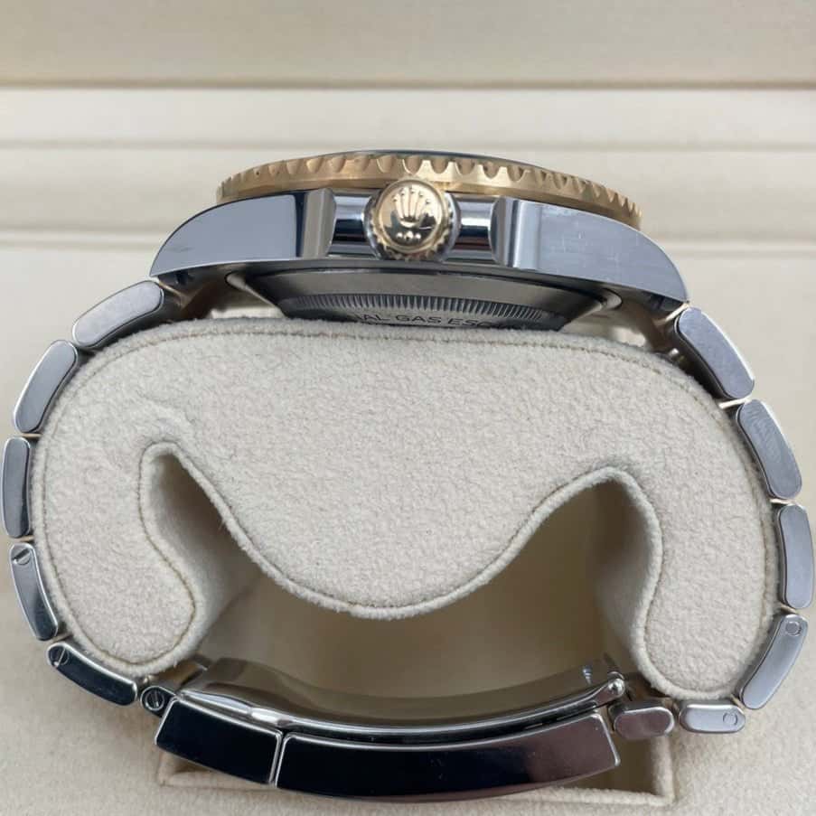Rolex Sea-Dweller 43mm Gold Never worn - Back View