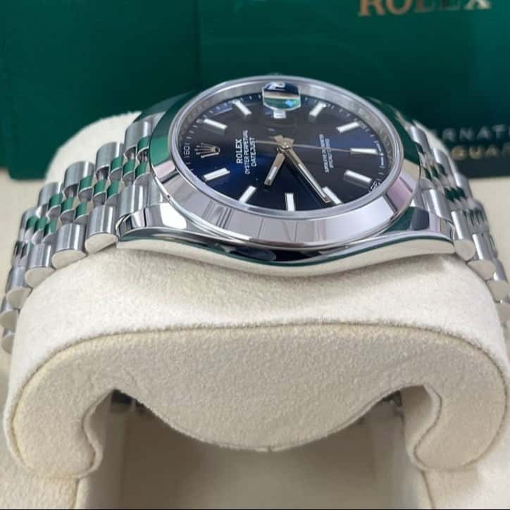 Rolex Datejust 41 Blue Never worn - Back View