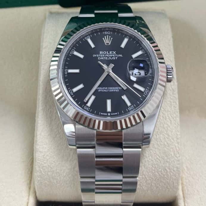 Rolex Datejust 41 Black Never worn - Back View
