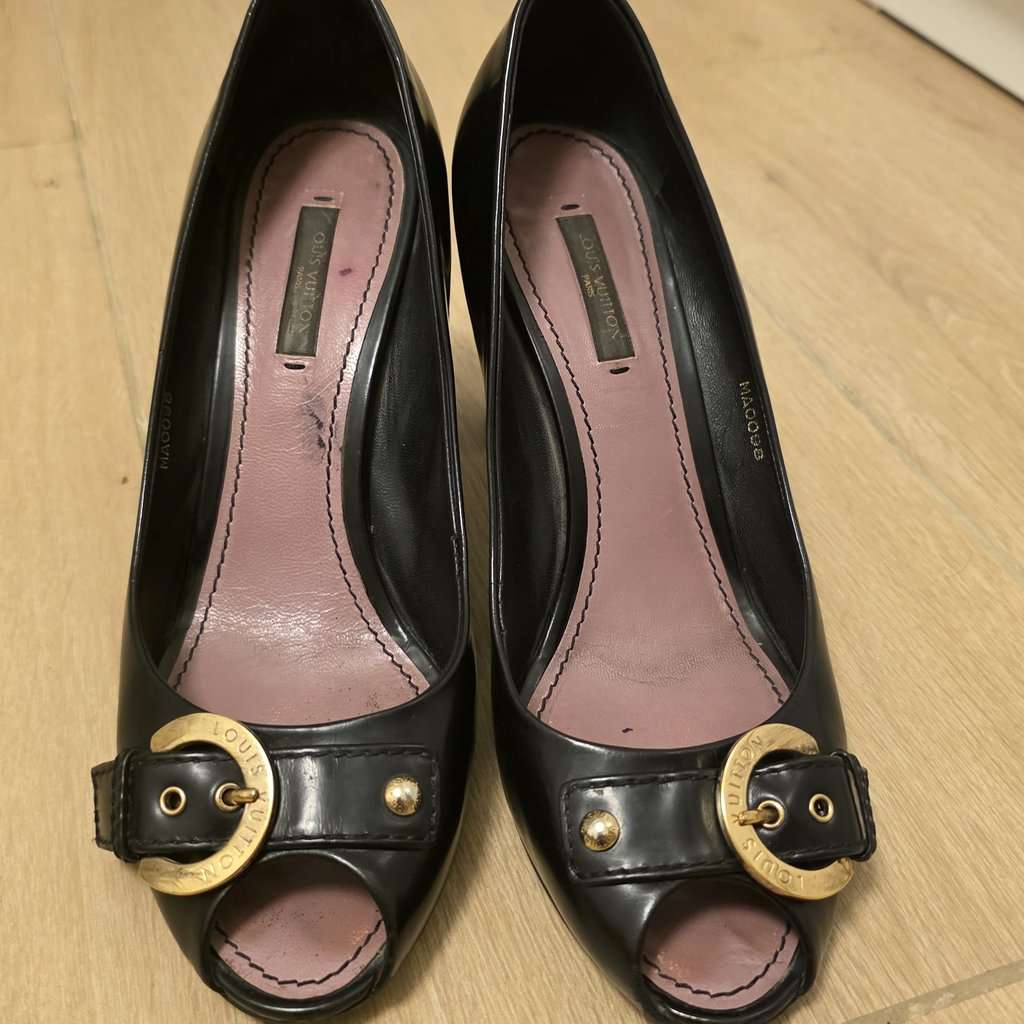 Louis Vuitton Louis Vuitton Peep-toe Heels Black Leather Good condition - Inside View