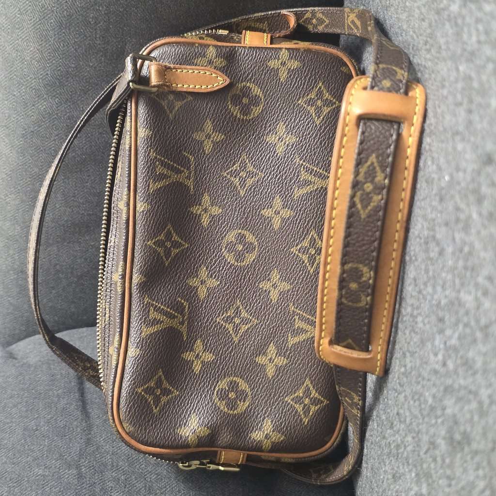 Louis Vuitton Pochette Marly Bandoulière Brown Canvas Fair - Back View