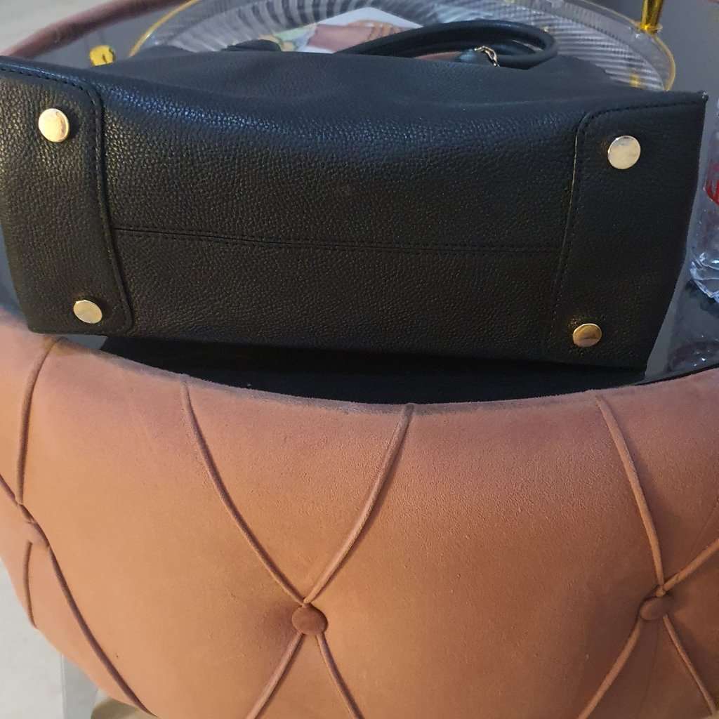 Michael Kors Black Leather Black Leather Very good - Inside View
