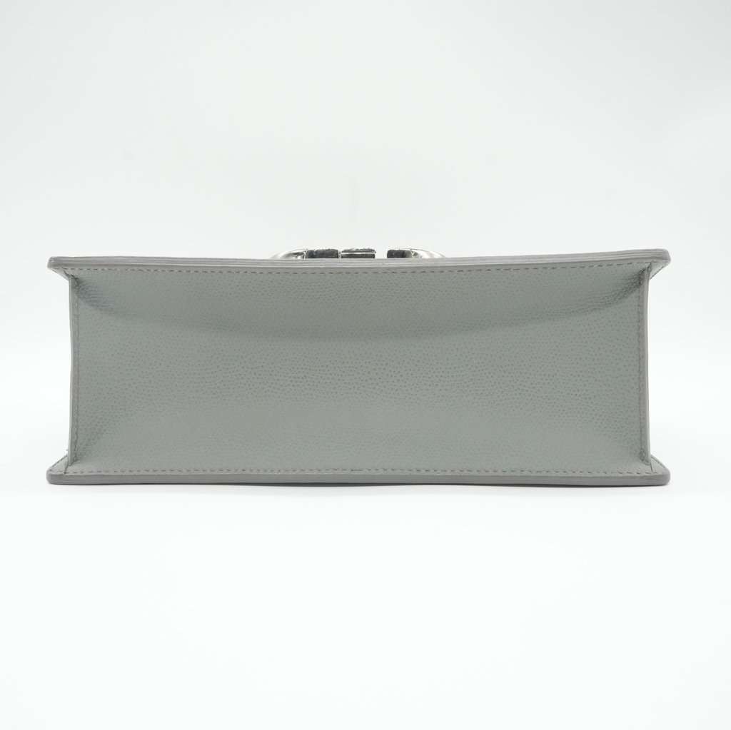 Dior 30 Montaigne Grey Bag Grey Leather Fair - Inside View