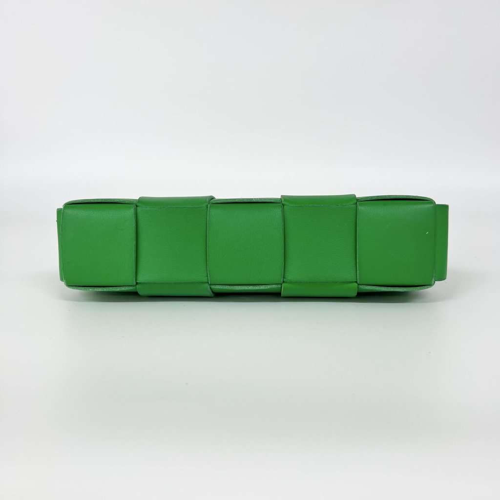 Bottega Veneta Small Cassette Shoulder Bag Parakeet Green Leather Good - Box View