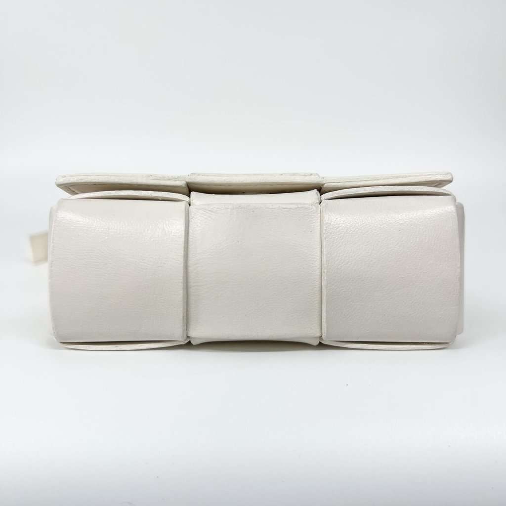 Bottega Veneta Candy Mini White Cassette Bag White Leather Good - Box View