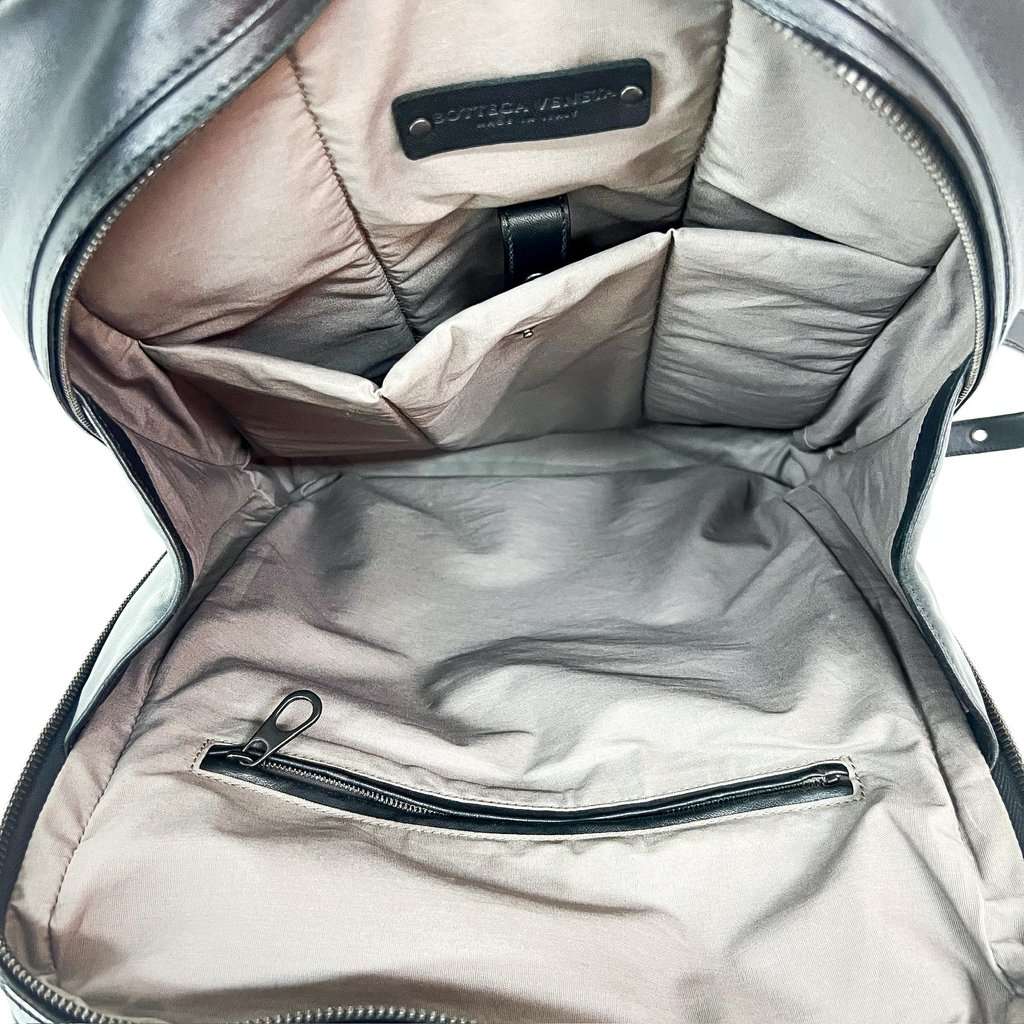 Bottega Veneta Intrecciato Leather Backpack Black Black Leather Good - Box View