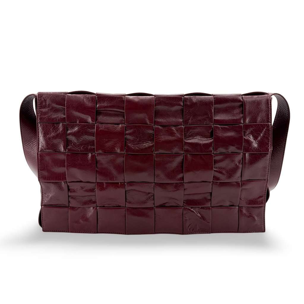 Bottega Veneta Cassette Bag Burgundy Burgundy Leather Good - Front View