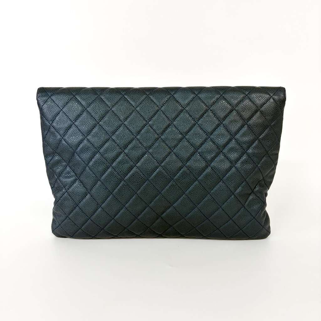 Chanel Classic Quilted Caviar Flap Clutch Large Navy Gold Hardware 25 Series Gold Leather Good - Inside View