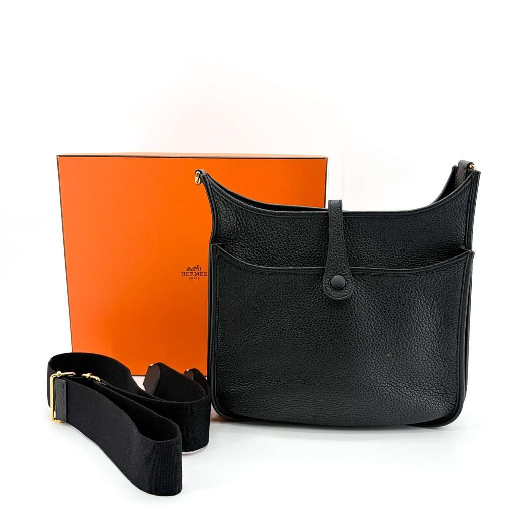 Hermès Evelyn 29 PM Black Gold Hardware Black Leather Very good - Back View
