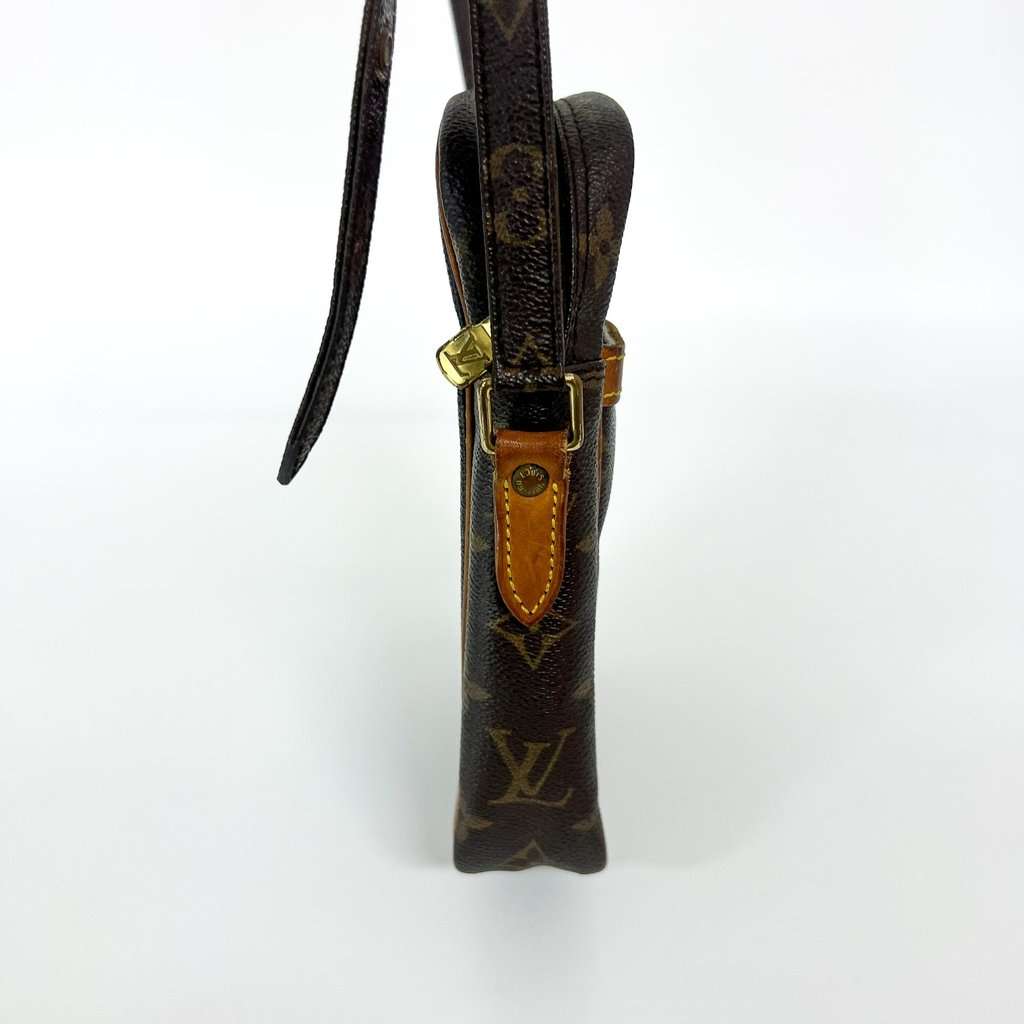 Louis Vuitton Monogram Danube PM Beige Leather Fair - Inside View