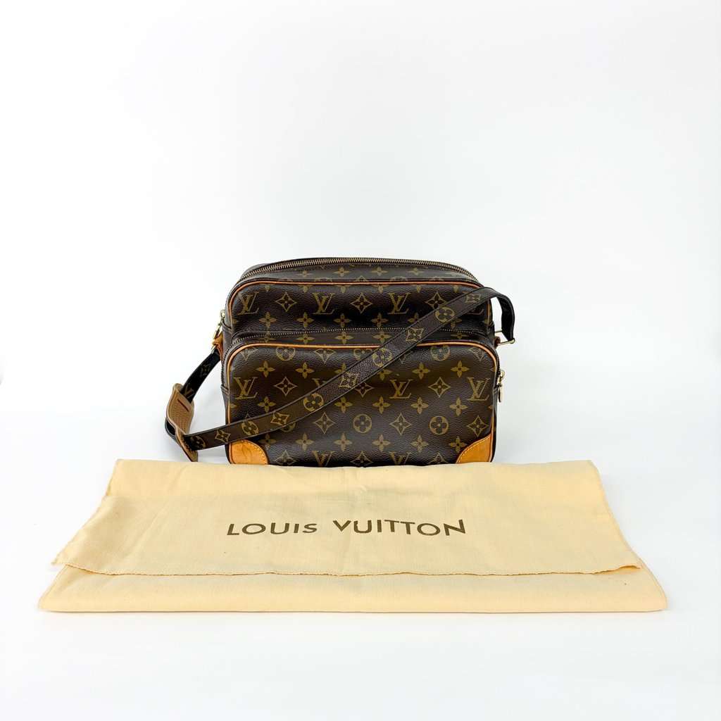 Louis Vuitton Monogram Nile Messenger Bag Brown Canvas Good - Back View