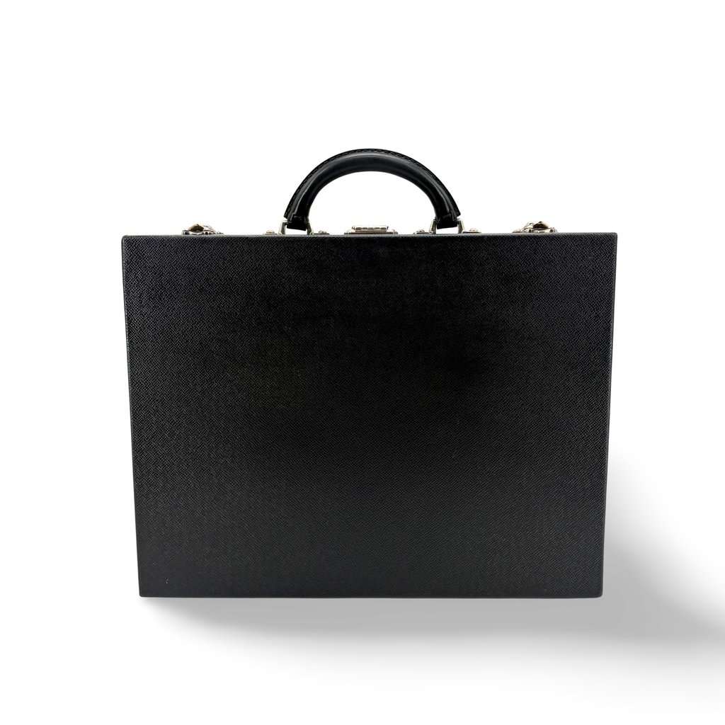 Louis Vuitton Taiga Diplomat Black Leather Good - Front View
