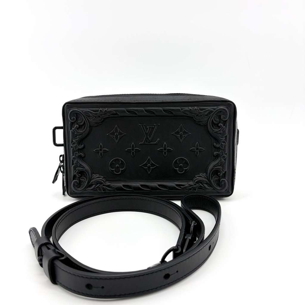 Louis Vuitton Taurong Carved Truth Toilette 25 Black Black Leather Very good - Back View