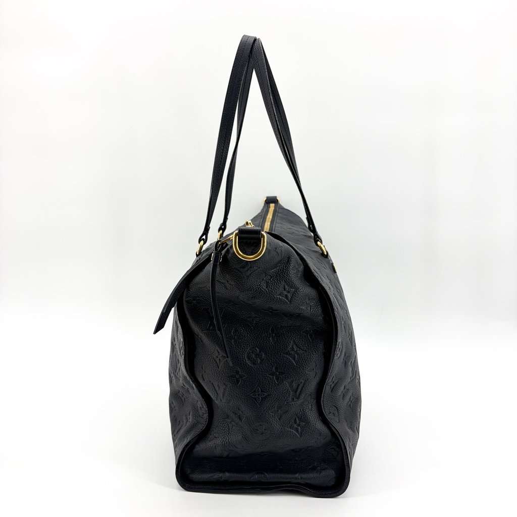 Louis Vuitton Monogram Empreinte Luminuse PM Black Black Leather Very good - Model View
