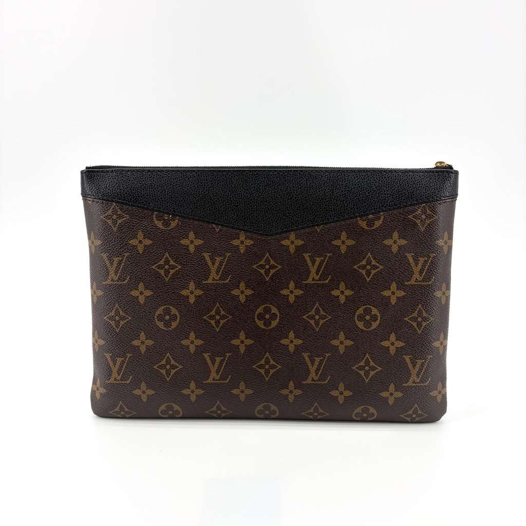 Louis Vuitton Daily Pouch Monogram Noir Black Canvas Good - Back View