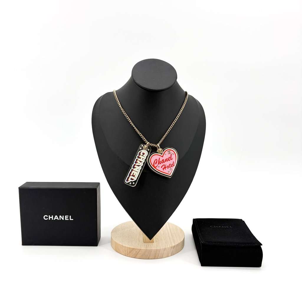 Chanel 23C Chanel Hotel Heart Rainbow Charm Necklace Gold Gold Gold Good - Back View